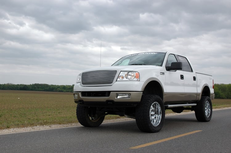 Ford F-150 Suspension Lift Kit - Front + Rear - Rough Country - 6 Inch Lift Kit - '04-'08